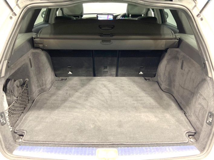 2020 Mercedes Benz C CLASS STATION WAGON 5AA-205277 (UW-6a111b74b163a)[15]
