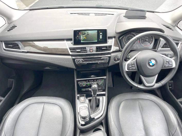 2017 BMW 2 Series LDA-2E20 (UW-6a111b77b135d)[25]