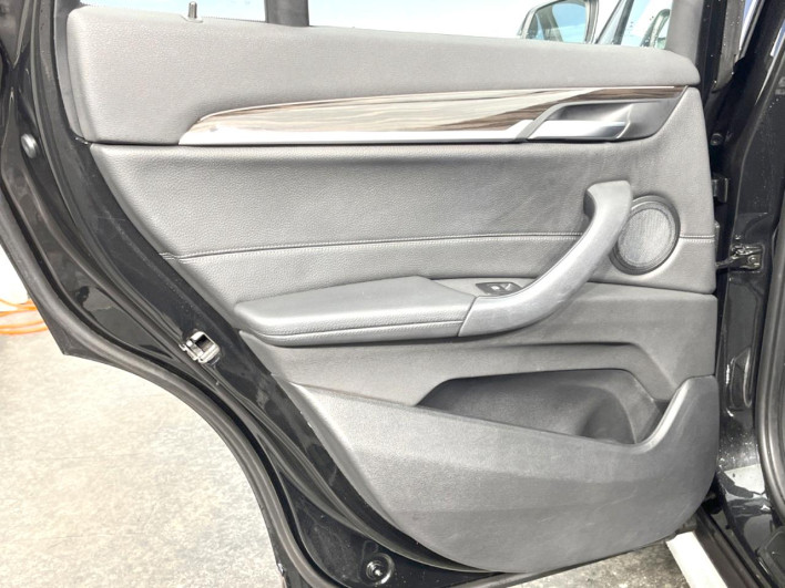 2017 BMW X1 LDA-HT20 (UW-6a111b7b8a94a)[13]
