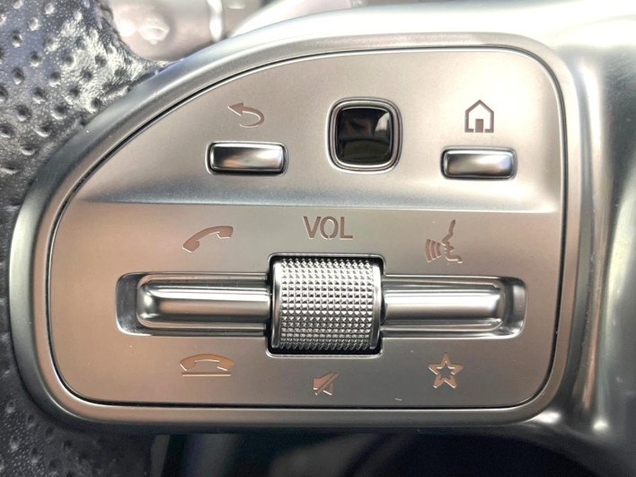 2018 Mercedes Benz C CLASS STATION WAGON DAA-205277 (UW-6a111b7ee39f1)[29]