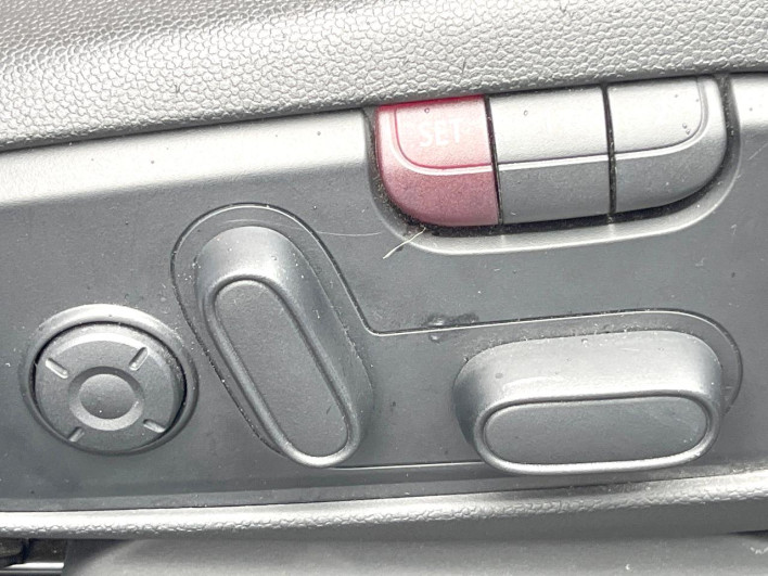 2022 Rover Mini 3DA-42BT20 (UW-6a111b804d74f)[26]