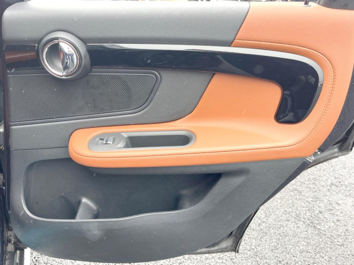 2022 Rover Mini 3DA-42BT20 (UW-6a111b804d74f)[19]