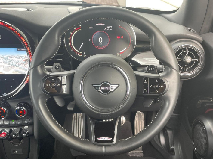 2022 Rover Mini 3BA-XRJCWMW (UW-6a111b8110a50)[16]
