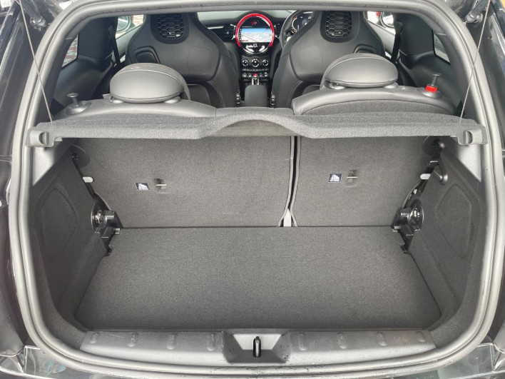 2022 Rover Mini 3BA-XRJCWMW (UW-6a111b8110a50)[25]