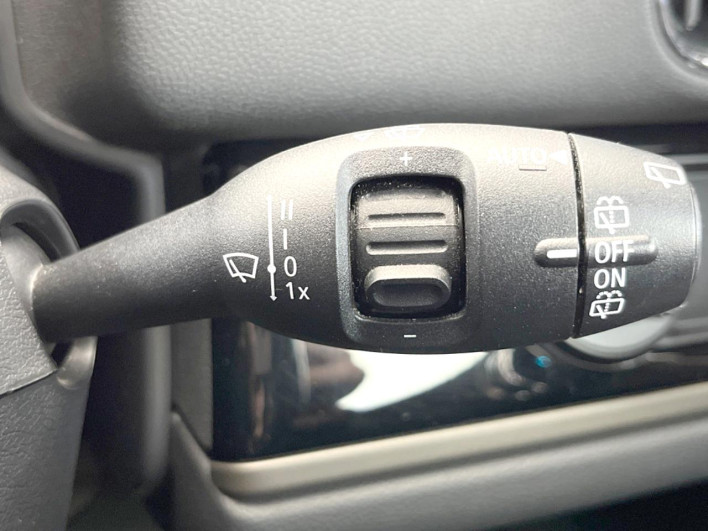 2018 Rover Mini LDA-YT20 (UW-6a111b826d837)[26]