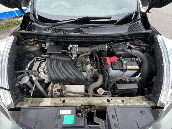 2011 Nissan JUKE DBA-YF15 (UW-6a111b848827b)[4]