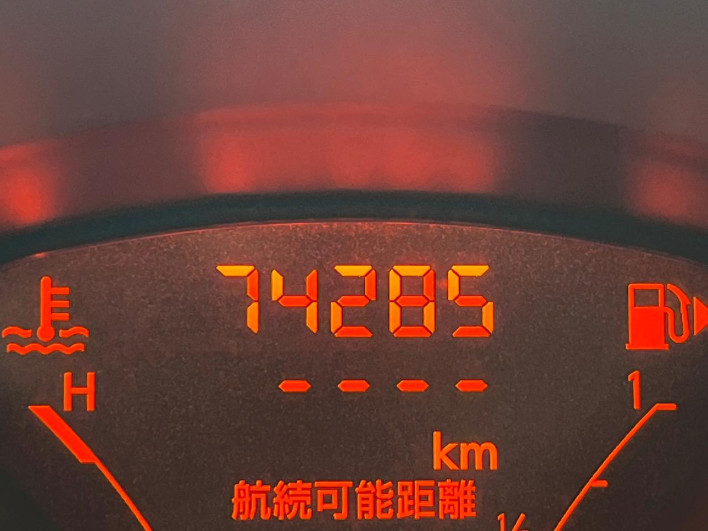 2011 Nissan JUKE DBA-YF15 (UW-6a111b848827b)[2]