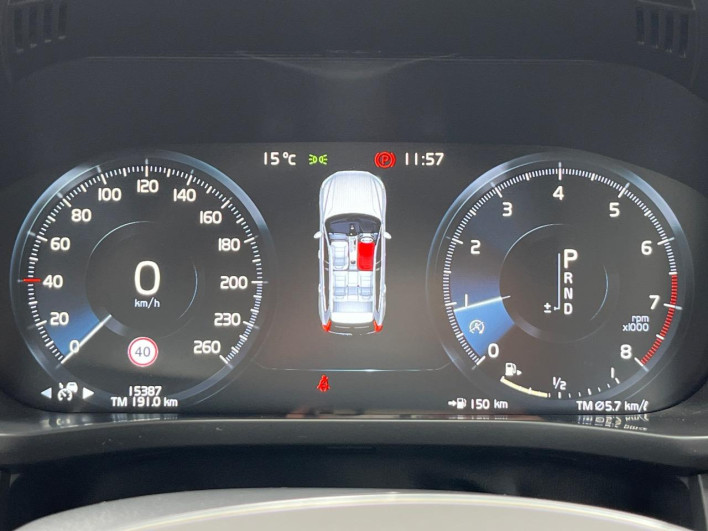 2017 Volvo XC60 DBA-UB420XC (UW-6a111b86ba8b3)[23]