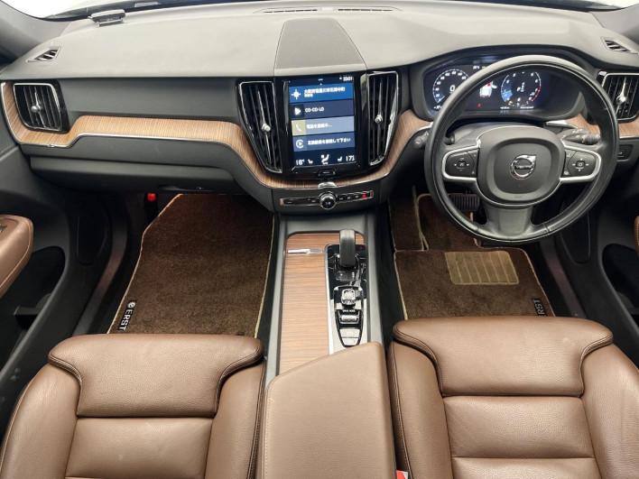 2021 Volvo XC60 5AA-UB420TXCM (UW-6a111b874eb1d)[22]