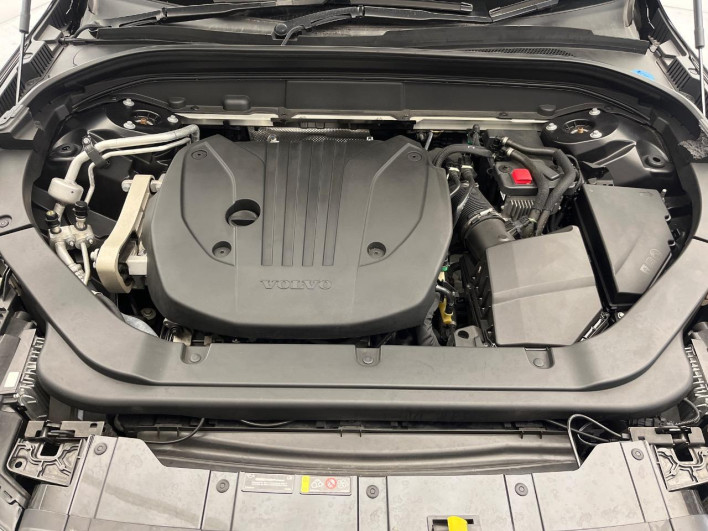 2021 Volvo XC60 5AA-UB420TXCM (UW-6a111b874eb1d)[4]