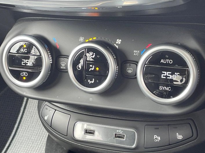 2020 Fiat 500X 3BA-33413PM (UW-6a111b8e0d2fe)[12]