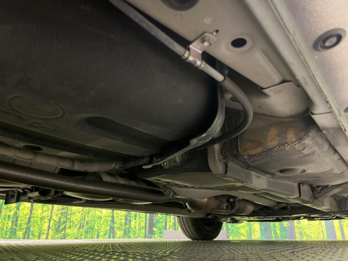 2012 Toyota Isis DBA-ZGM11G (UW-6a111b8e5b78e)[18]