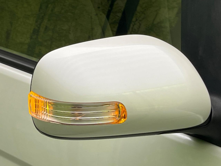 2012 Toyota Isis DBA-ZGM11G (UW-6a111b8e5b78e)[28]