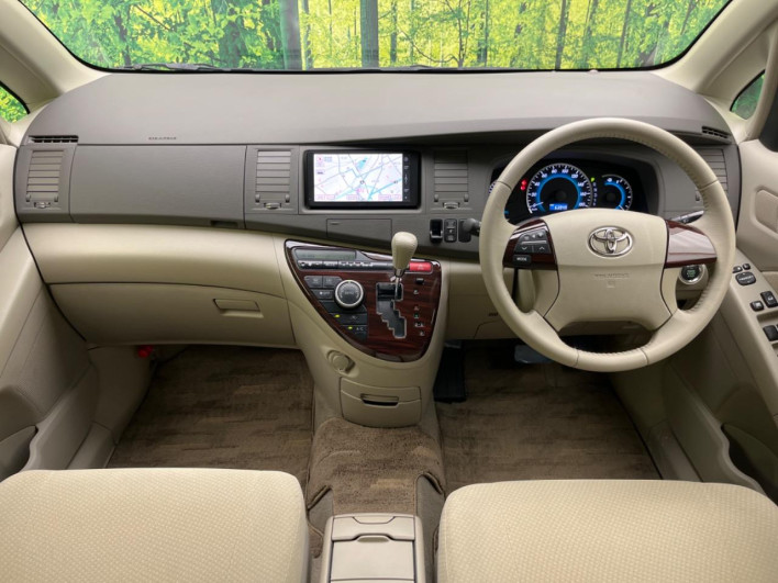 2012 Toyota Isis DBA-ZGM11G (UW-6a111b8e5b78e)[23]