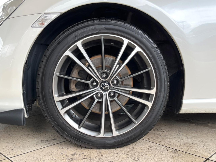 2013 Toyota 86 DBA-ZN6 (UW-6a111b8e87afa)[18]