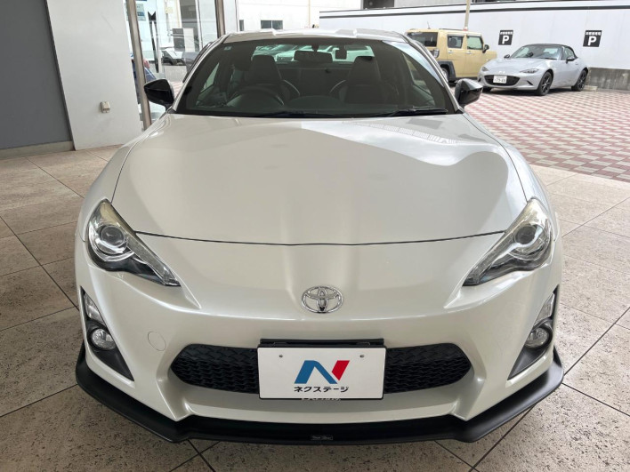 2013 Toyota 86 DBA-ZN6 (UW-6a111b8e87afa)[19]