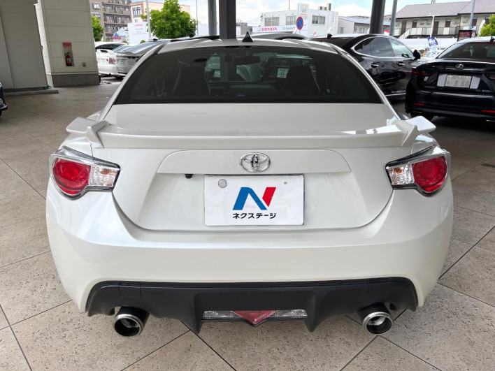 2013 Toyota 86 DBA-ZN6 (UW-6a111b8e87afa)[23]