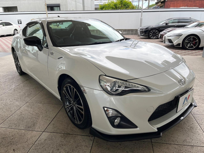 2013 Toyota 86 DBA-ZN6 (UW-6a111b8e87afa)[26]