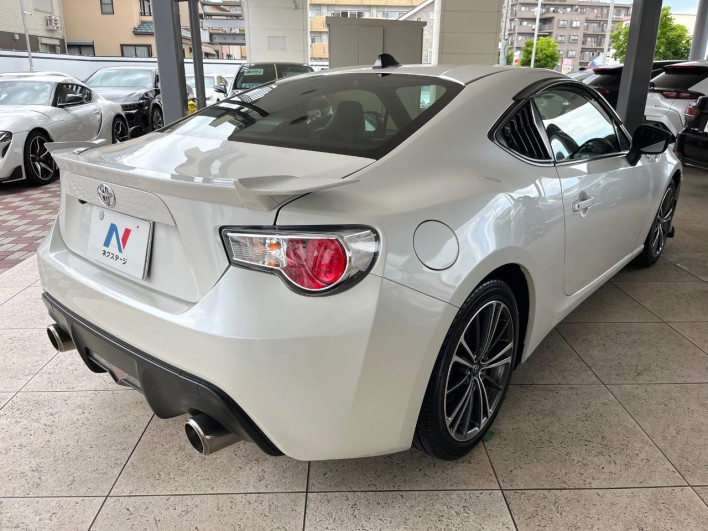 2013 Toyota 86 DBA-ZN6 (UW-6a111b8e87afa)[24]