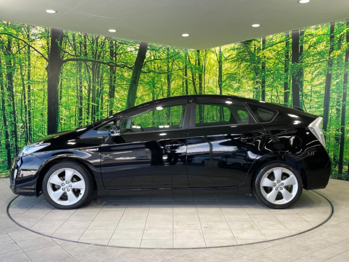2011 Toyota Prius DAA-ZVW30 (UW-6a111ba3ca4f7)[7]