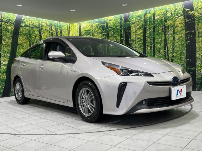 2020 Toyota Prius DAA-ZVW51 (UW-6a111baa49b6f)[8]