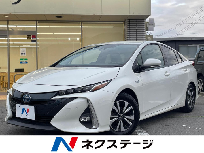 2017 Toyota Prius PHV DLA-ZVW52 (UW-6a111bac538c8)[3]