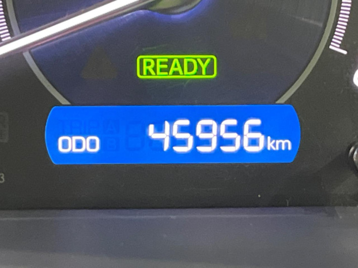 2020 Toyota Voxy 6AA-ZWR80W (UW-6a111bb2956b8)[2]
