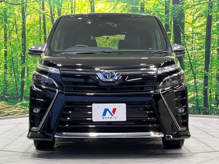 2020 Toyota Voxy 6AA-ZWR80W (UW-6a111bb2956b8)[4]