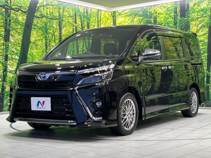 2020 Toyota Voxy 6AA-ZWR80W (UW-6a111bb2956b8)[19]