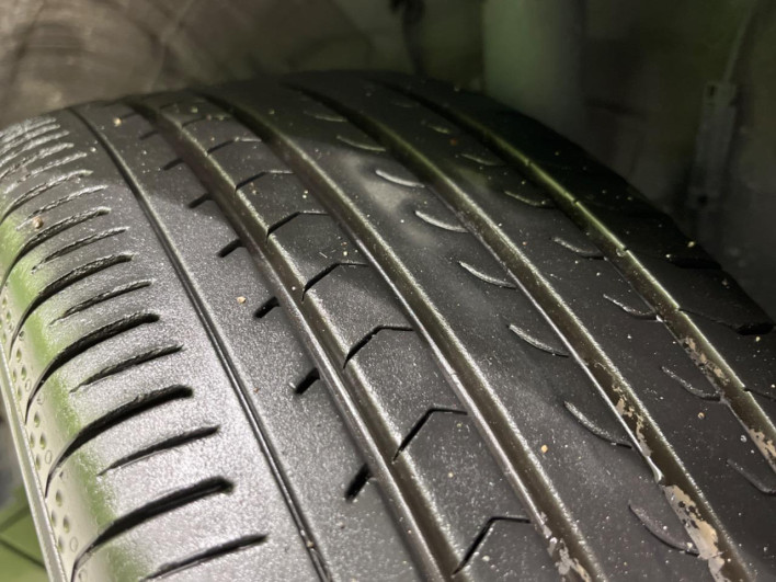 2020 Toyota Voxy 6AA-ZWR80W (UW-6a111bb2956b8)[28]