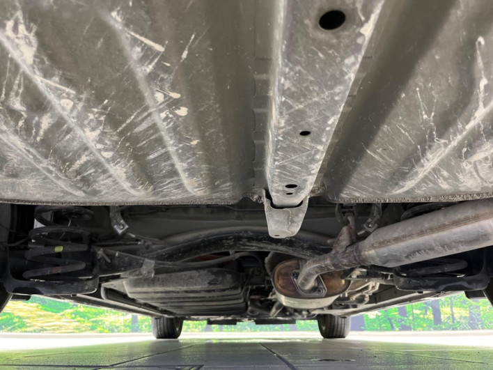 2020 Toyota Voxy 6AA-ZWR80W (UW-6a111bb2956b8)[9]
