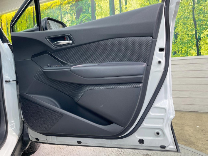 2018 Toyota C-HR DAA-ZYX10 (UW-6a111bbd760c9)[16]