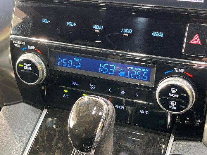 2017 Toyota Alphard DBA-AGH30W (UW-6a126b44386c4)[25]