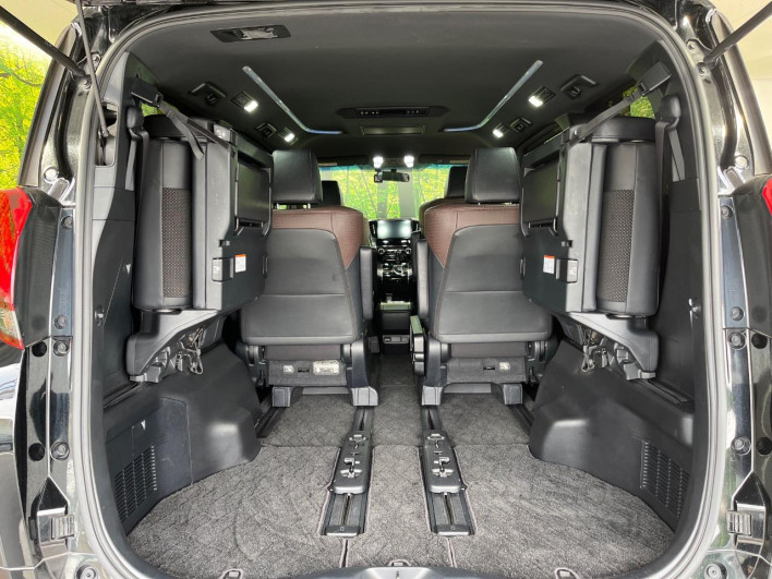 2017 Toyota Alphard DBA-AGH30W (UW-6a126b44386c4)[5]
