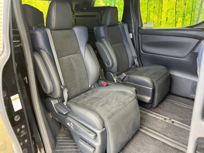 2017 Toyota Vellfire DBA-AGH30W (UW-6a126b448145c)[29]