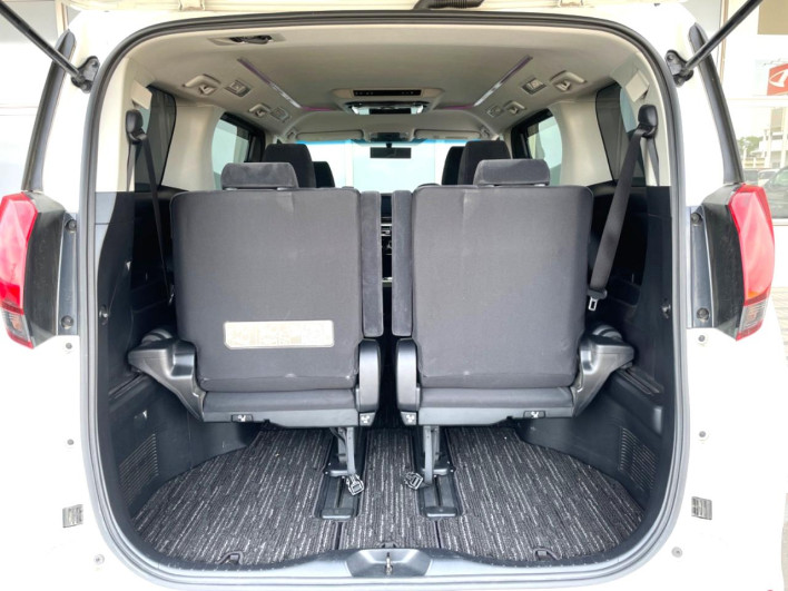 2017 Toyota Alphard DBA-AGH35W (UW-6a126b4c7b618)[8]