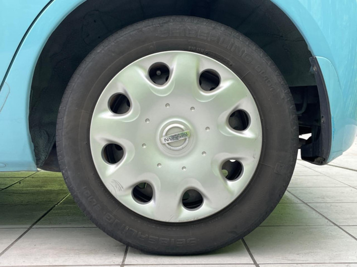 2007 Nissan March DBA-AK12 (UW-6a126b4fe71b8)[13]