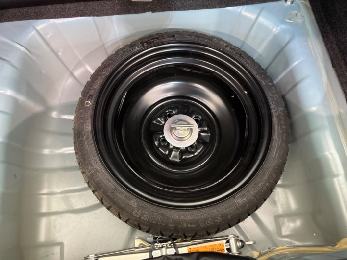 2007 Nissan March DBA-AK12 (UW-6a126b4fe71b8)[26]