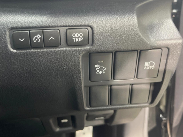 2018 Lexus IS DAA-AVE30 (UW-6a126b564a205)[28]