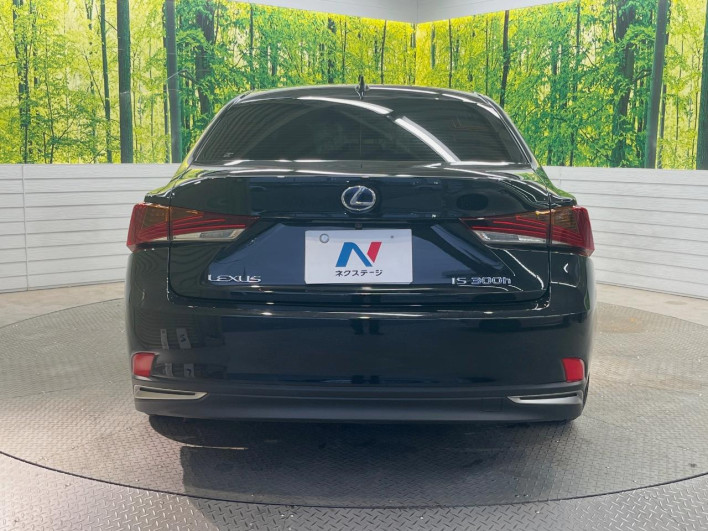 2018 Lexus IS DAA-AVE30 (UW-6a126b564a205)[20]