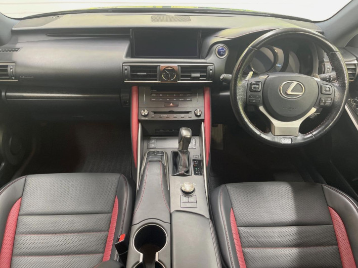 2018 Lexus IS DAA-AVE30 (UW-6a126b564a205)[26]