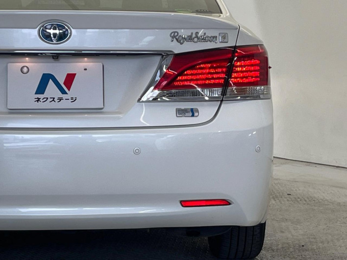 2013 Toyota Crown Hybrid DAA-AWS210 (UW-6a126b5774c91)[18]