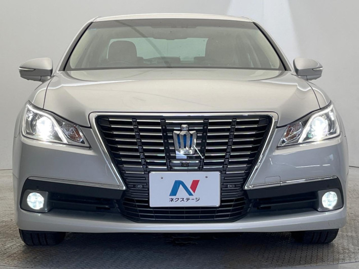 2013 Toyota Crown Hybrid DAA-AWS210 (UW-6a126b57a0b10)[8]