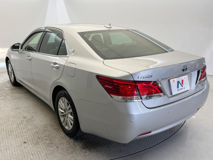 2013 Toyota Crown Hybrid DAA-AWS210 (UW-6a126b57a0b10)[26]