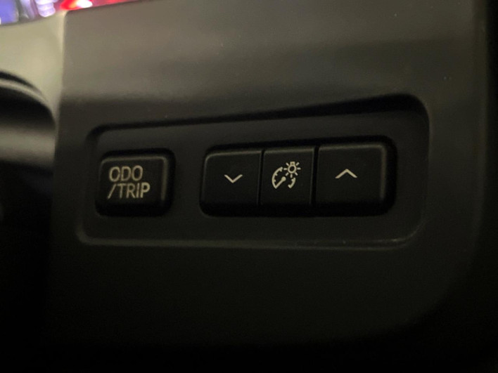 2015 Toyota Crown Hybrid DAA-AWS210 (UW-6a126b589dbf0)[18]
