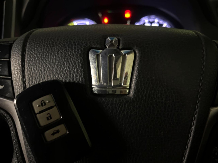 2015 Toyota Crown Hybrid DAA-AWS210 (UW-6a126b589dbf0)[16]