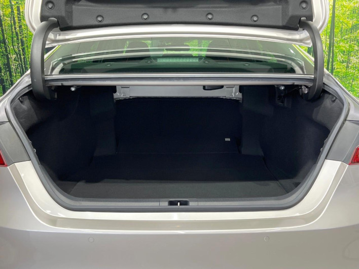 2017 Toyota Camry DAA-AXVH70 (UW-6a126b6476f3d)[12]