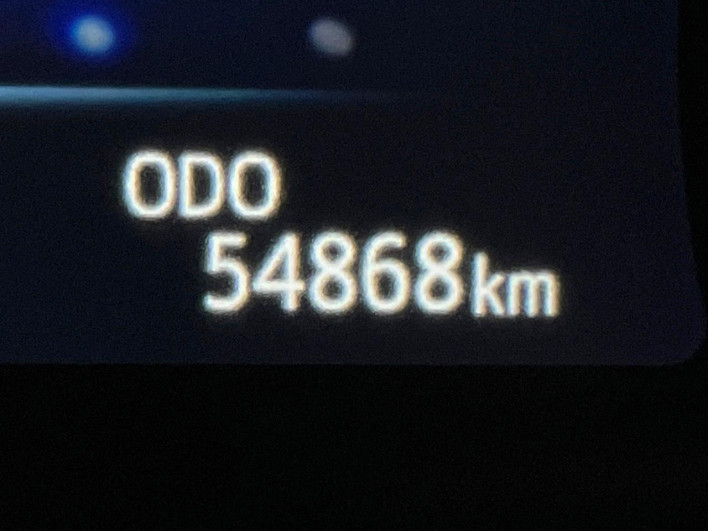 2017 Toyota Camry DAA-AXVH70 (UW-6a126b6476f3d)[2]