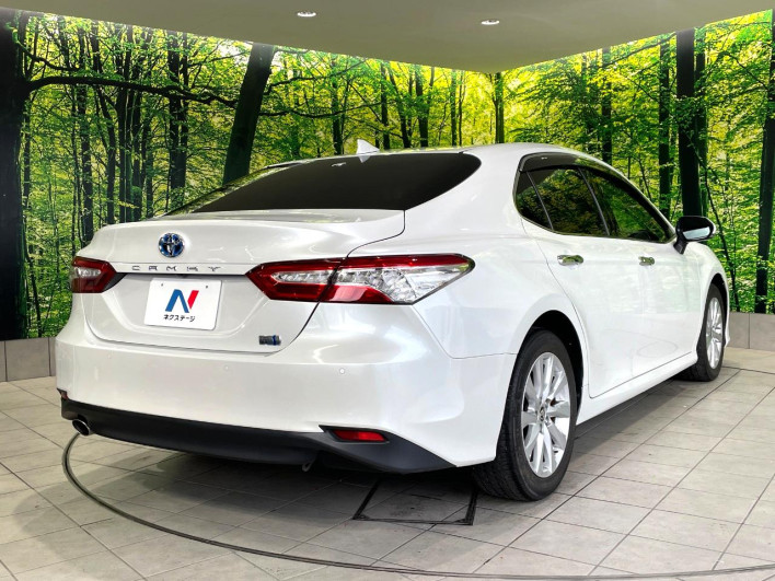 2020 Toyota Camry 6AA-AXVH70 (UW-6a126b64f0e8a)[18]