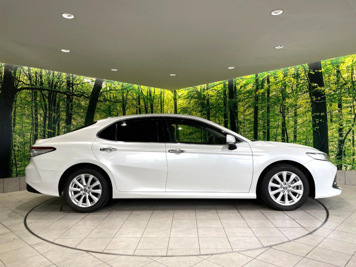 2020 Toyota Camry 6AA-AXVH70 (UW-6a126b64f0e8a)[19]